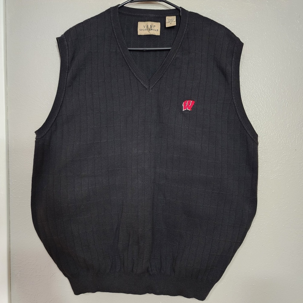 Wisconsin Badgers Vesi Sportswear Vest Mens Size XL V-Neck Knit Sweater Pullover